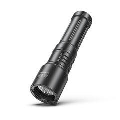 Luminus SST40 LED and 6 degree concentrated beam of BLUDIVE BD40 flashlight
