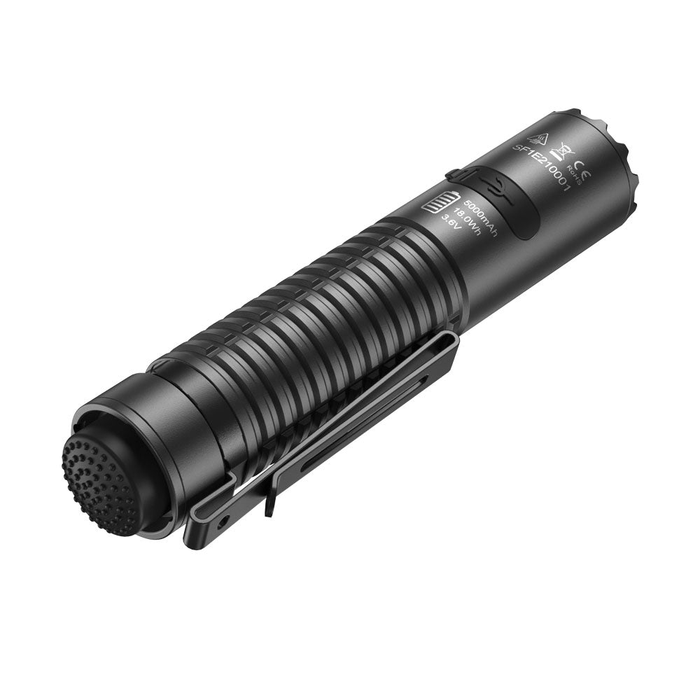 Side profile of SPERAS E21 high-performance outdoor flashlight with pocket clip