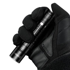 SPREAS E1T 1700LM Tactical Flashlight