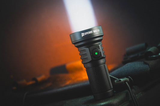 Compact EDC flashlight guide featuring the SPERAS M4 V3
