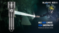Bludive BD20 V2 1800 lumen 641m throw underwater dive flashlight in action